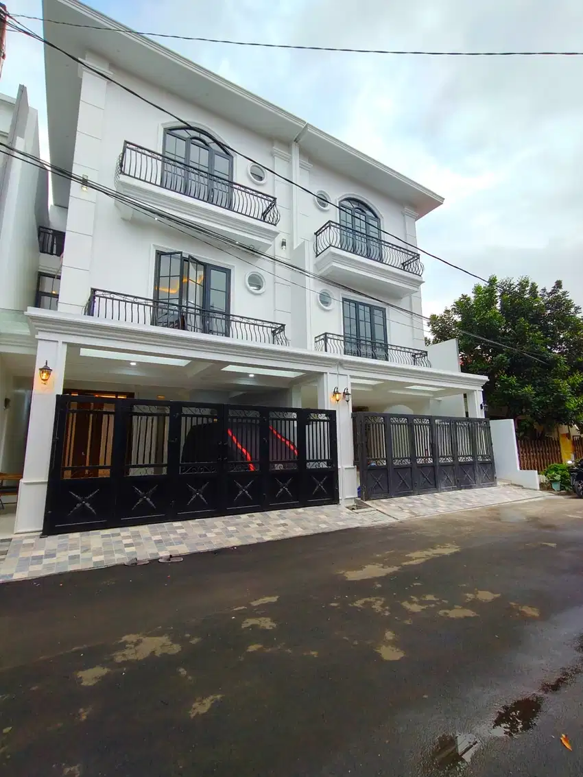 Dijual Rumah Baru Siap Huni Dalam Komplek Mega Cinere