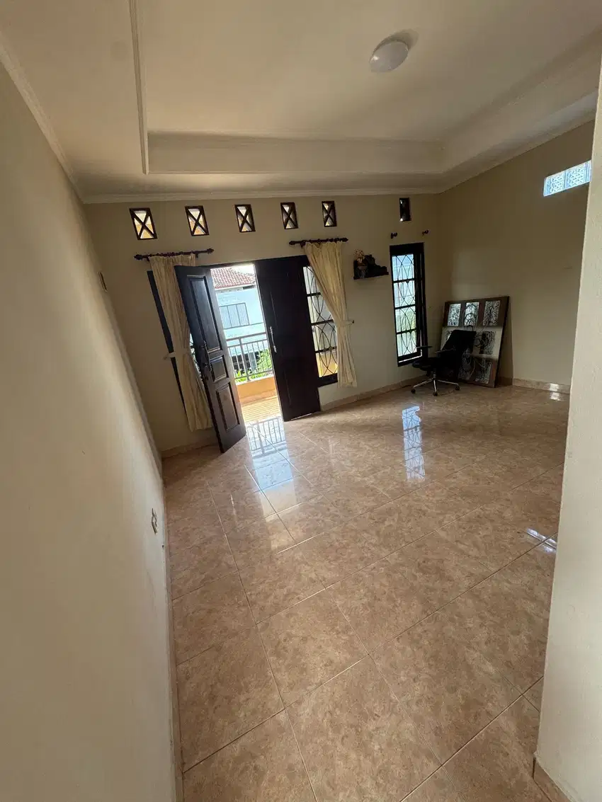 Disewakan rumah di Tk Pulet