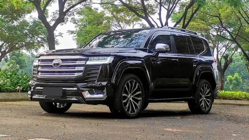 Landcruiser300 VXR 2024 Bodykit Modelista & Over Fender keren