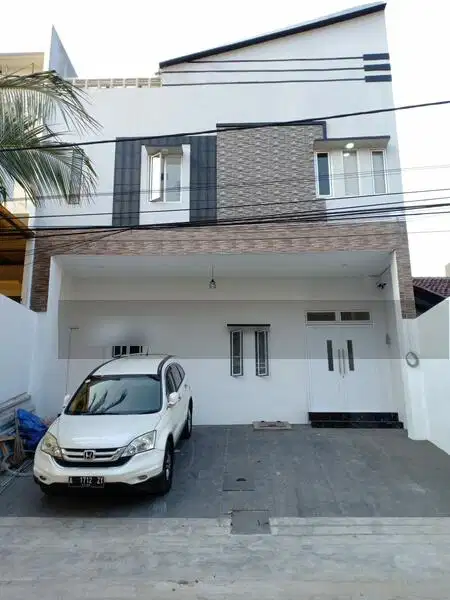Dijual rumah kelapa nias rapi dan bagus dikelapa gading