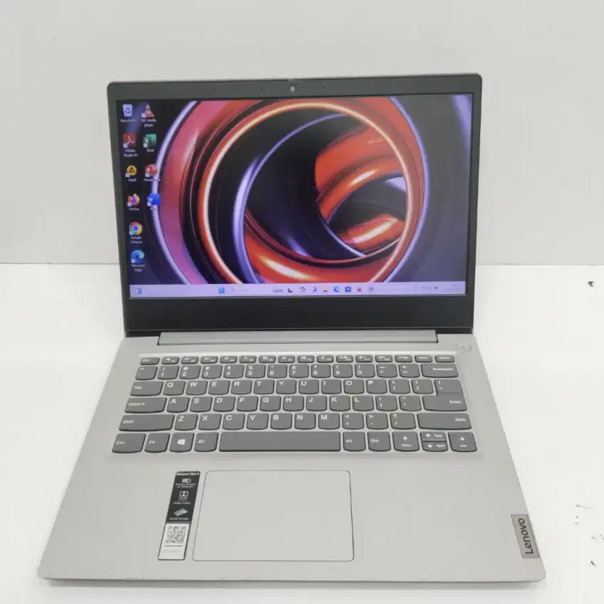 Lenovo ideapad slim 3 Amd Athlon Silver 3050U Ram 4GB SSD 256GB
