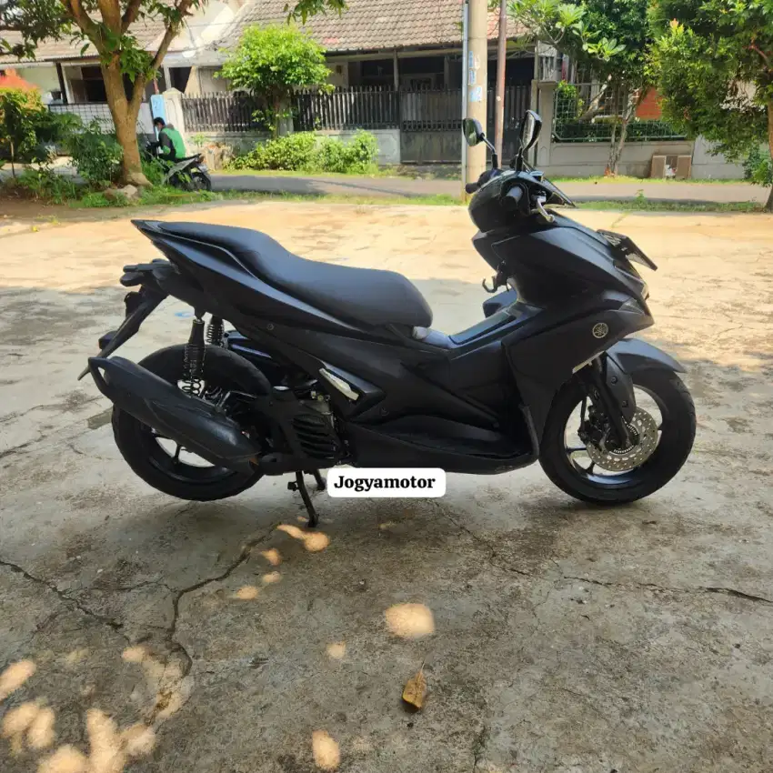 Yamaha aerox 155 vva tahun 2018 cash & credit