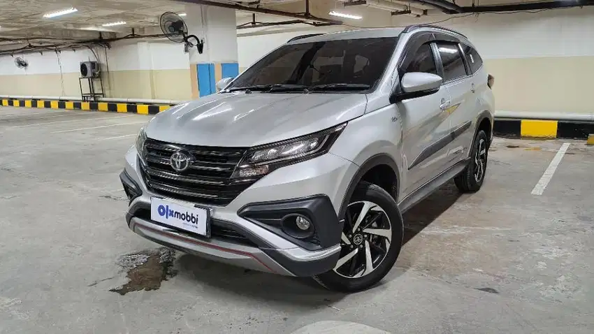 Pajak Panjang Toyota Rush 1.5 TRD Sportivo Bensin-MT 2021 Silver