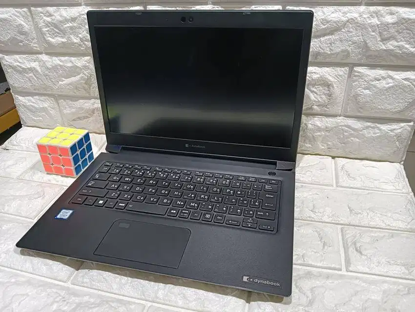 Laptop toshiba dynabook S73 core i5 gen 8 ram 8gb ssd 256gb S-RTA