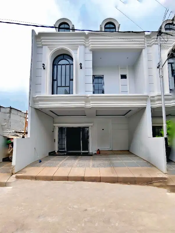 RUMAH BARU DALAM TOWNHOUSE DI KAHFI 1 JAGAKARSA JAKSEL