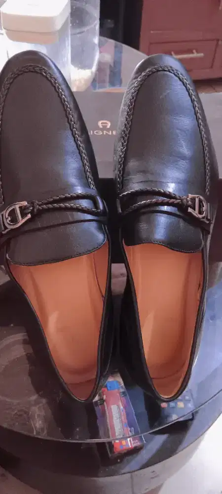 SEPATU BARU ORIGINAL AIGNER