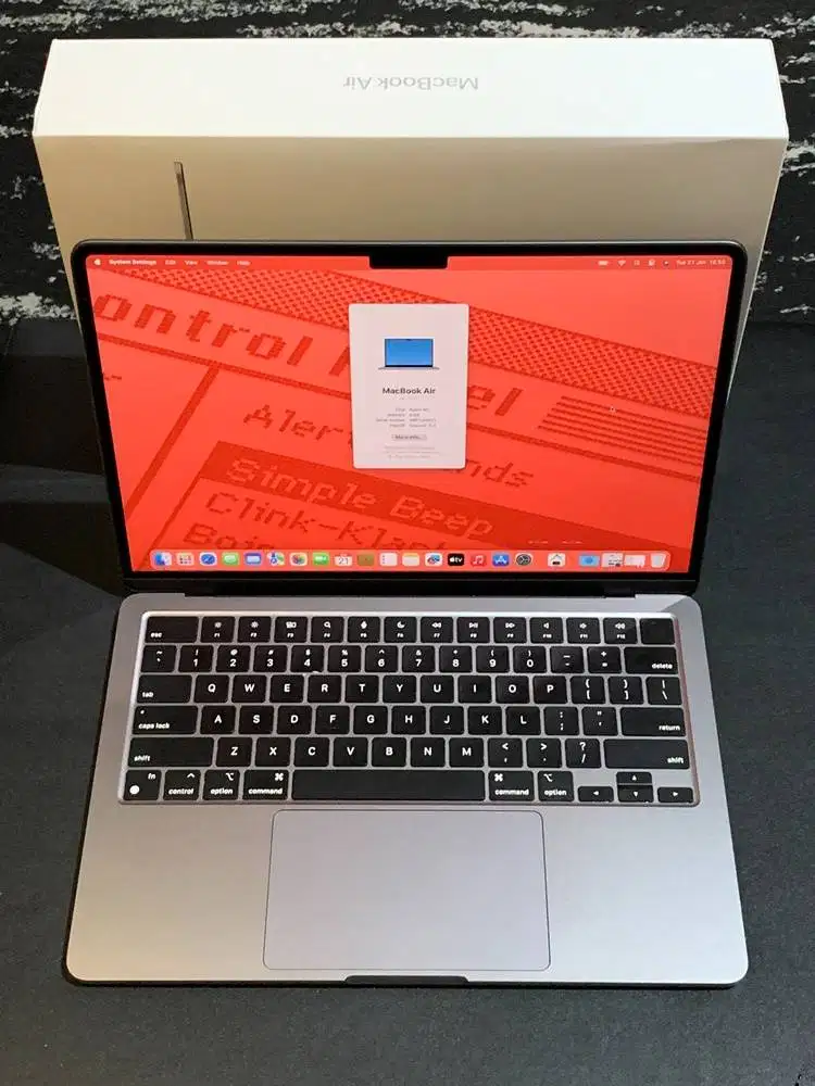 MacBook Air 13 inci 2022 M2 8gb 256gb iBox Fullset Original