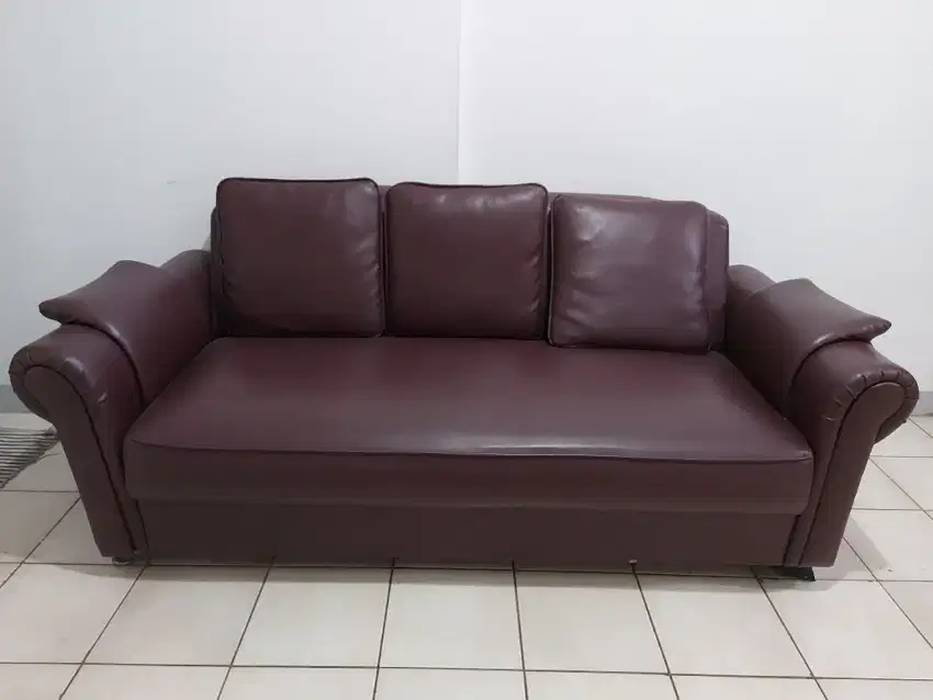 Sofa 3 seater coklat tua kulit sintetis
