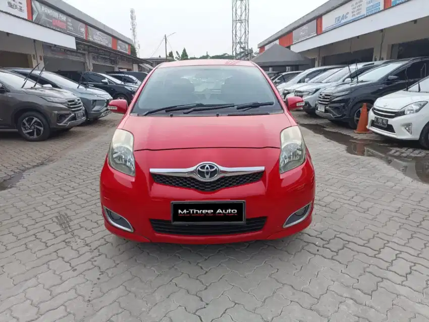 TDP 15jt Yaris E AT 2012