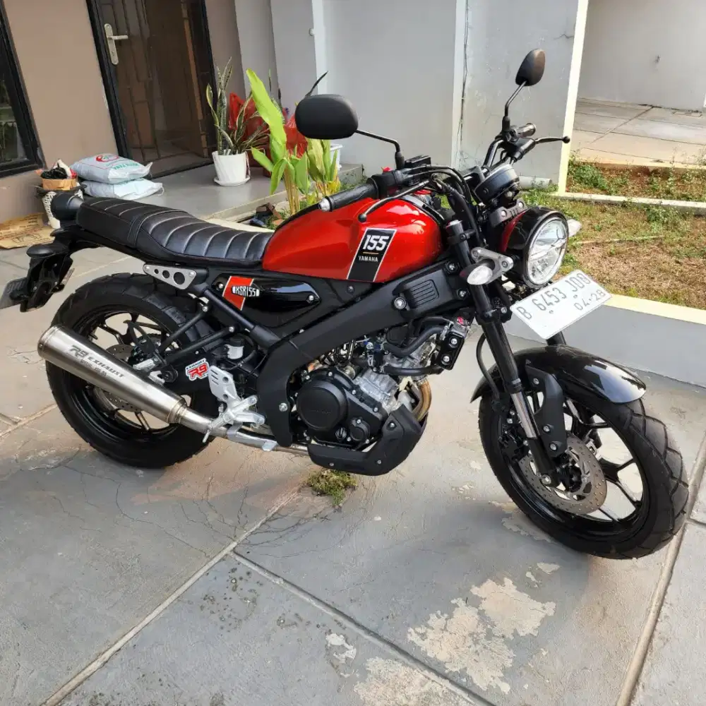 Yamaha XSR155 merah/red, KM 200 an like New