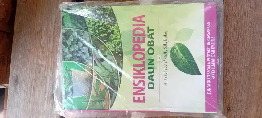 BUKU ENSIKLOPEDIA OBAT INDONESIA