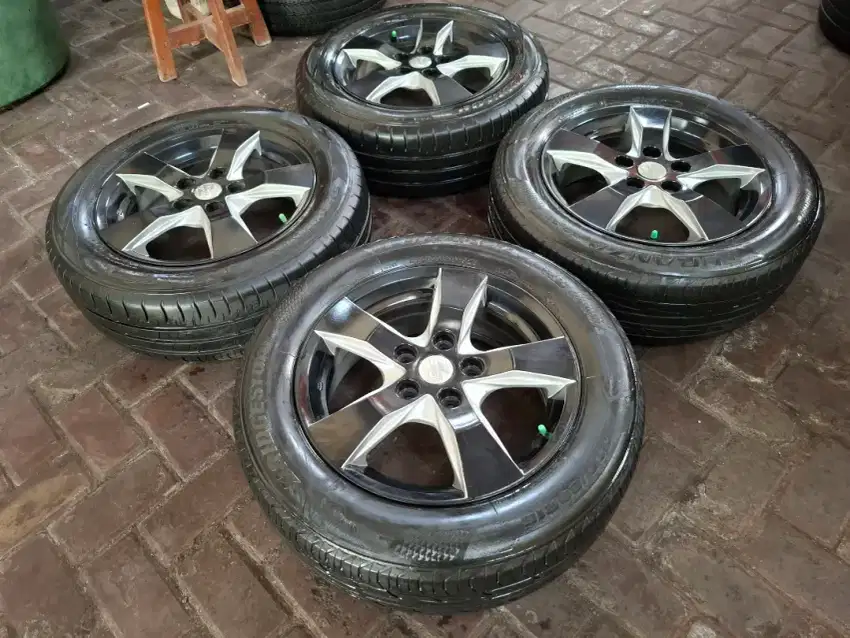 Velg Ban Scross SX4 R16 Ertiga APV Mega Carry XL7 Granmax Luxio Innova