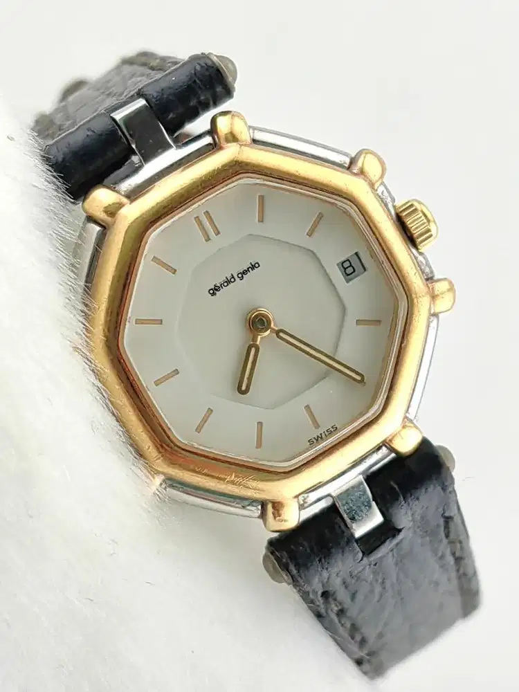 GERALD GENTA GENEVE QUARTZ LEATHER STRAP