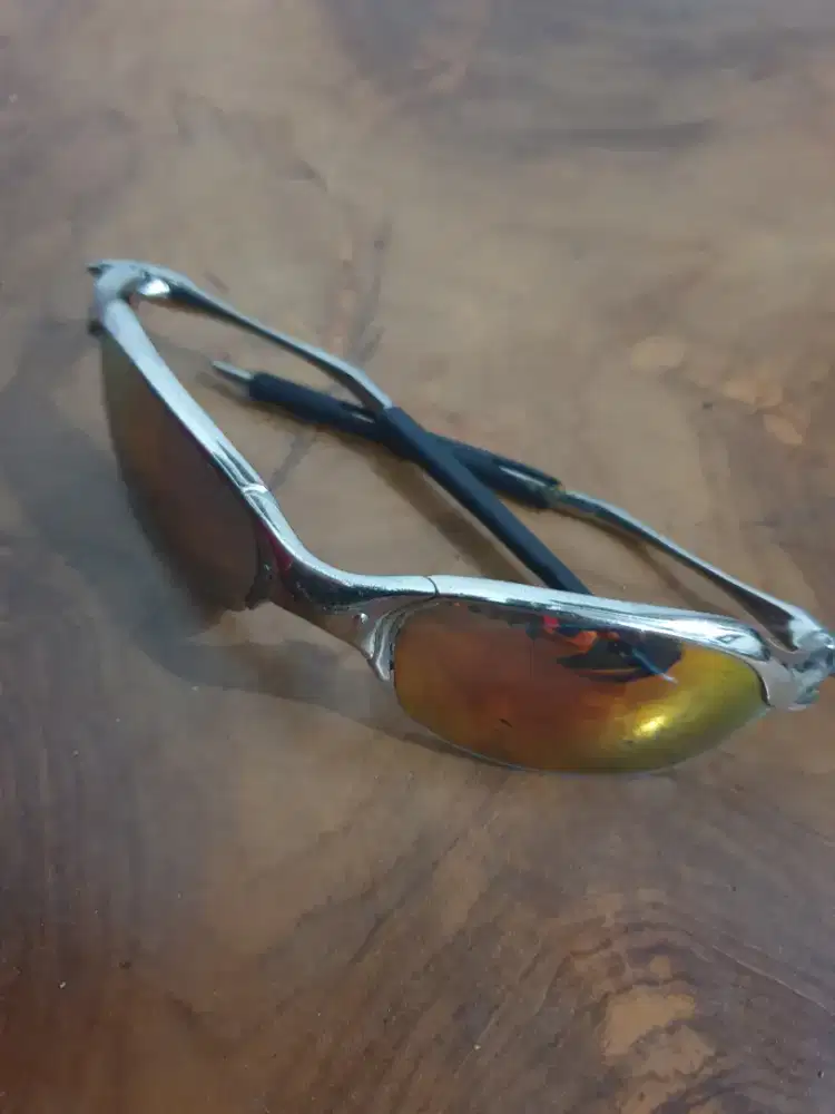 Kacamata oakley romeo