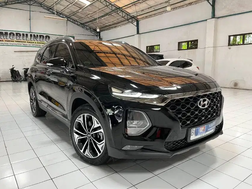 Hyundai SANTA FE XG CRDI 2.2 Diesel AT 2018 Hitam