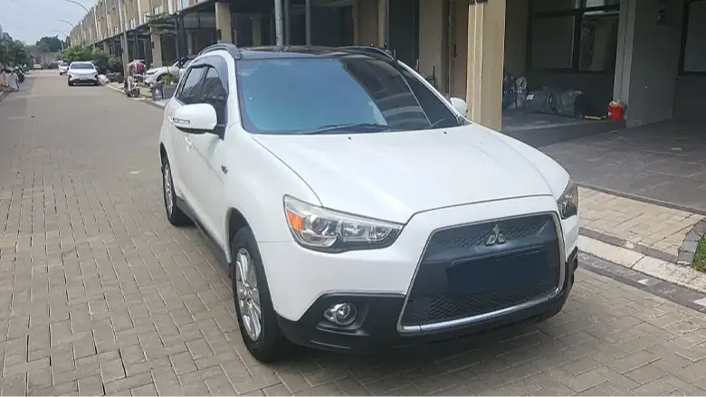 mitsubishi outlander sport PX (2012)