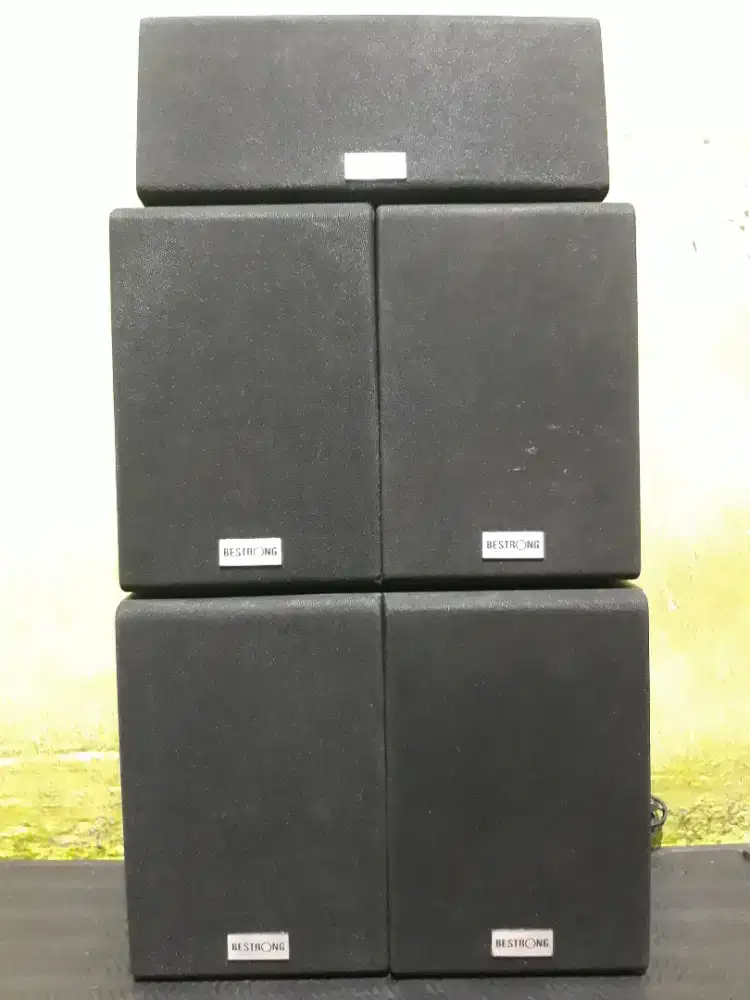 Speaker pasif home theater 5,pcs siap pakai silahkan cek sepuasnya