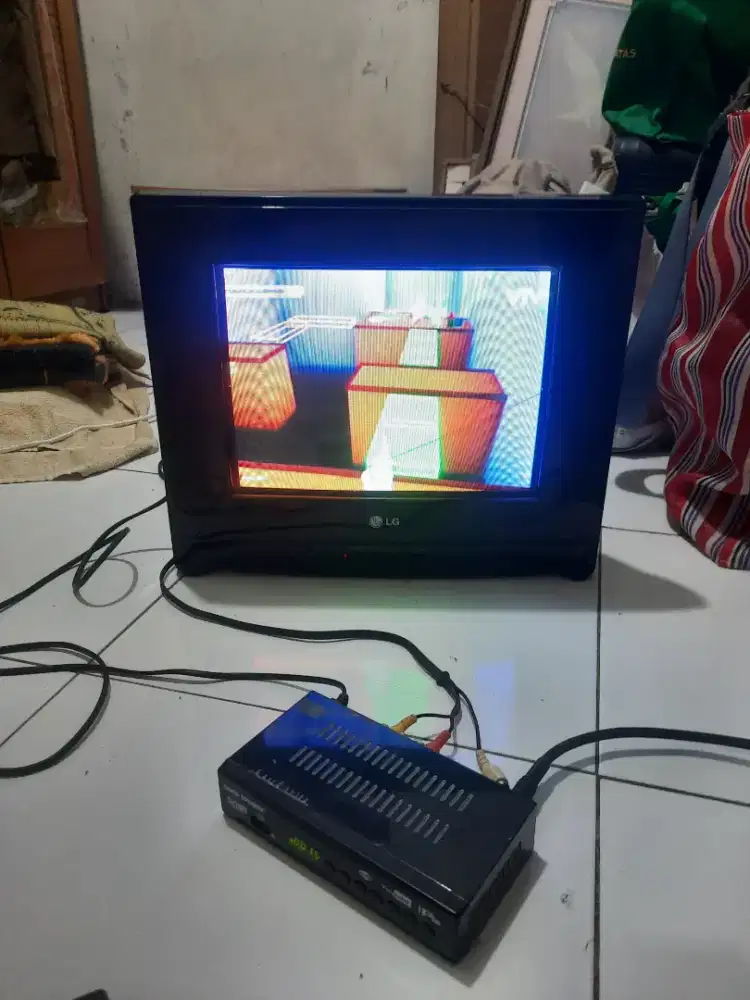 Tv lg 14 in ultra slim