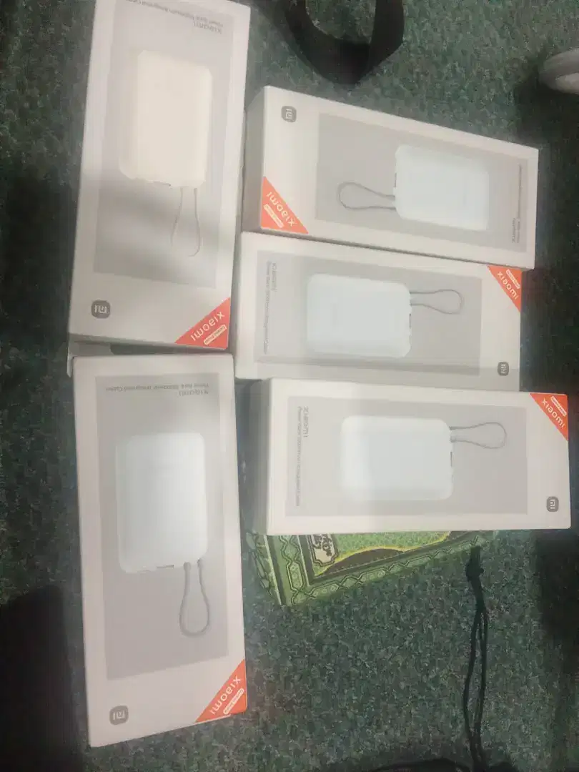 Jual harga termurah, Powerbank xiaomi 10000 mah (integrated cable)