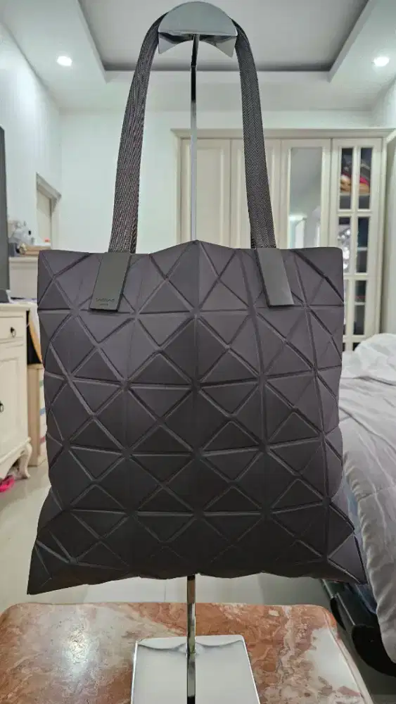 BAO BAO ISSEY MIYAKE TRACK series Tote Bag
