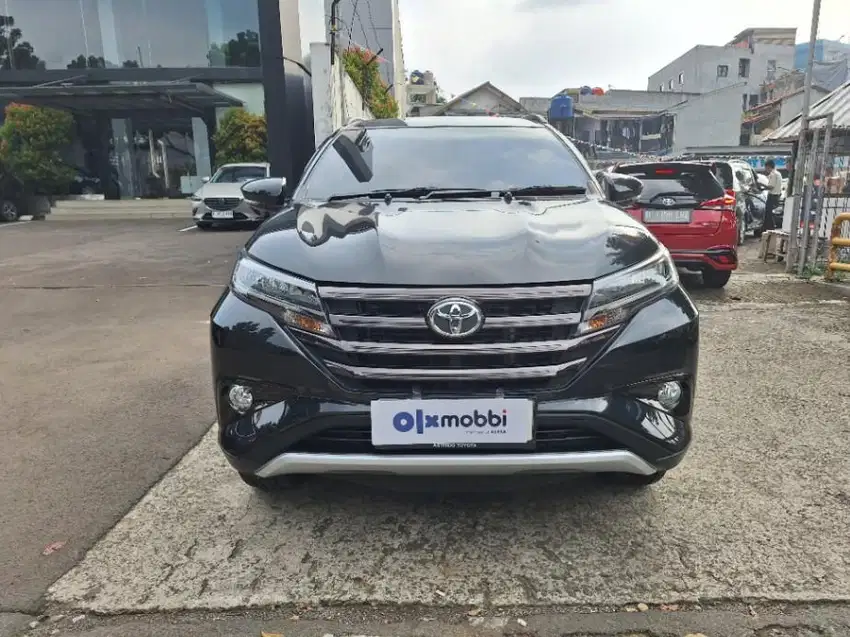 Pajak Panjang Toyota Rush 1.5 G Bensin-MT 2021 Hitam