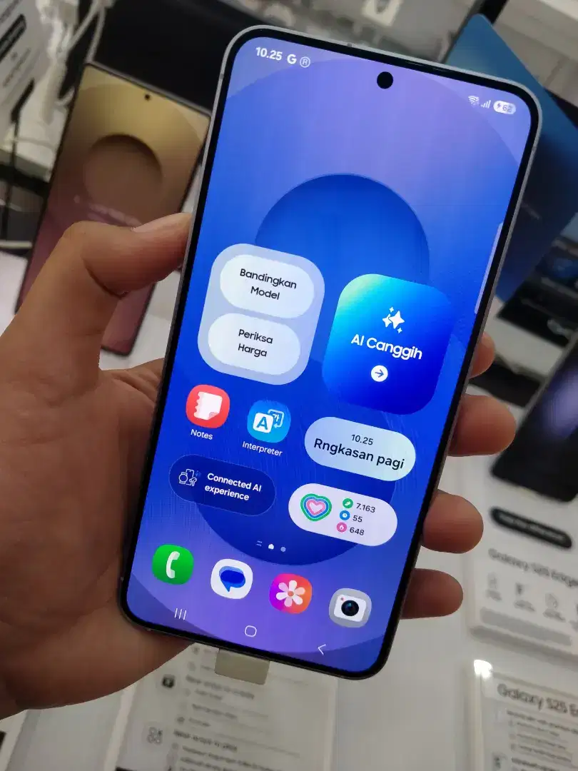 SAMSUNG GALAXY S25