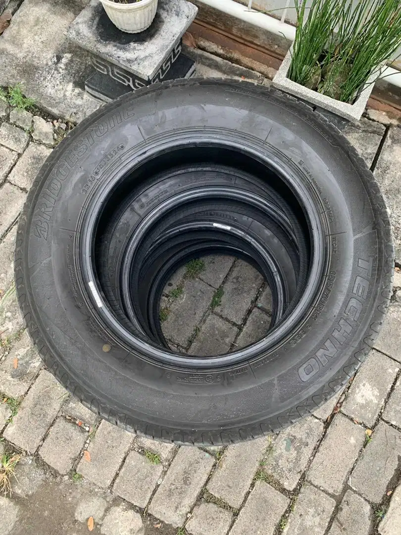 Ban Bridgestone R14 185/70 2024