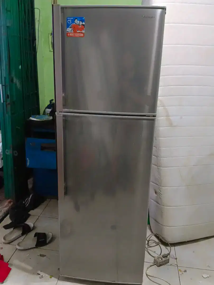 Kulkas sharp SJ-315MD
