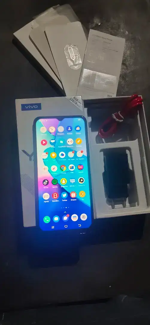 Vivo y20s resmi 8/128