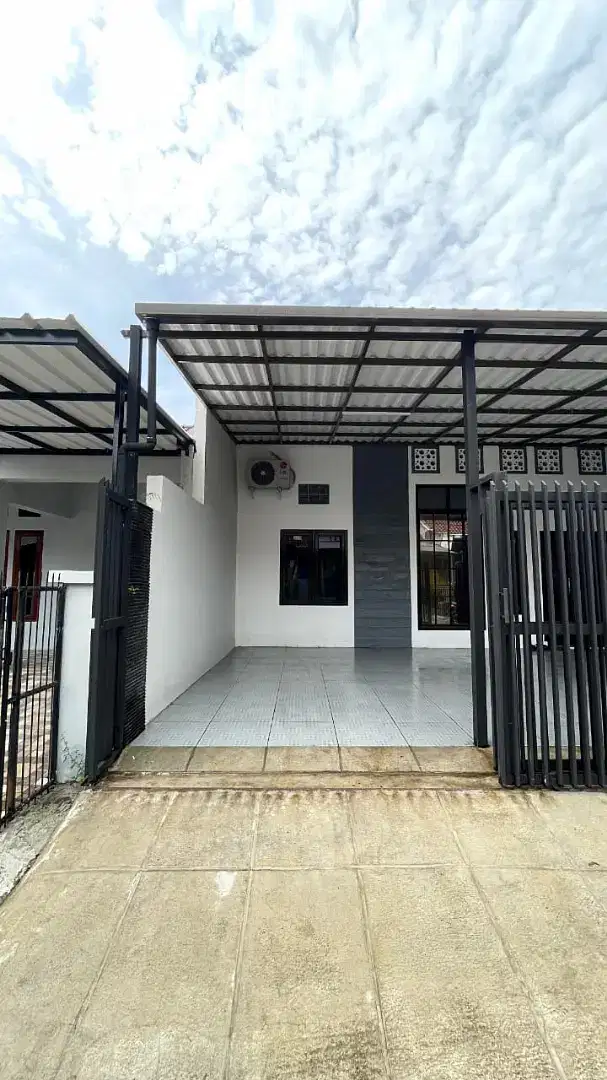 JUAL SUPER CEPAT! RUMAH SIAP HUNI PERUMAHAN KOTA PERMATA PURWAKARTA
