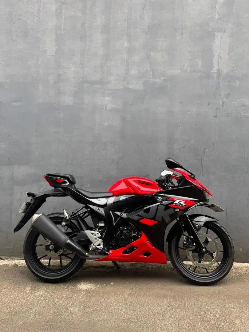 Suzuki GSX 150R 2023 (free balik nama)