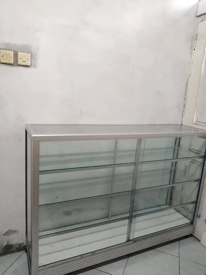 Jual etalase 4 tingkat