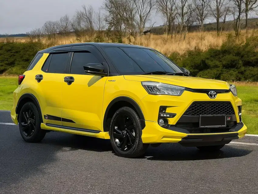 Toyota Raize 1.0 GR Sport two-tone At 2022 km +/- 43.000