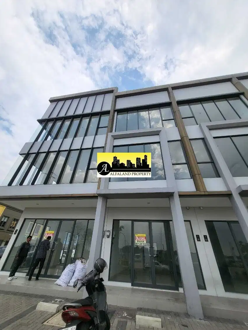 DISEWAKAN RUKO MAGGIORE JUNCTION BADAN 3 LANTAI LOKASI STRATEGIS