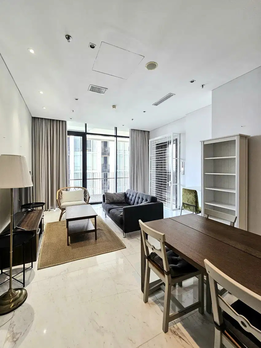 Apartemen Senopati Suite 3. Hook unit, terdbest view. By Brigitta