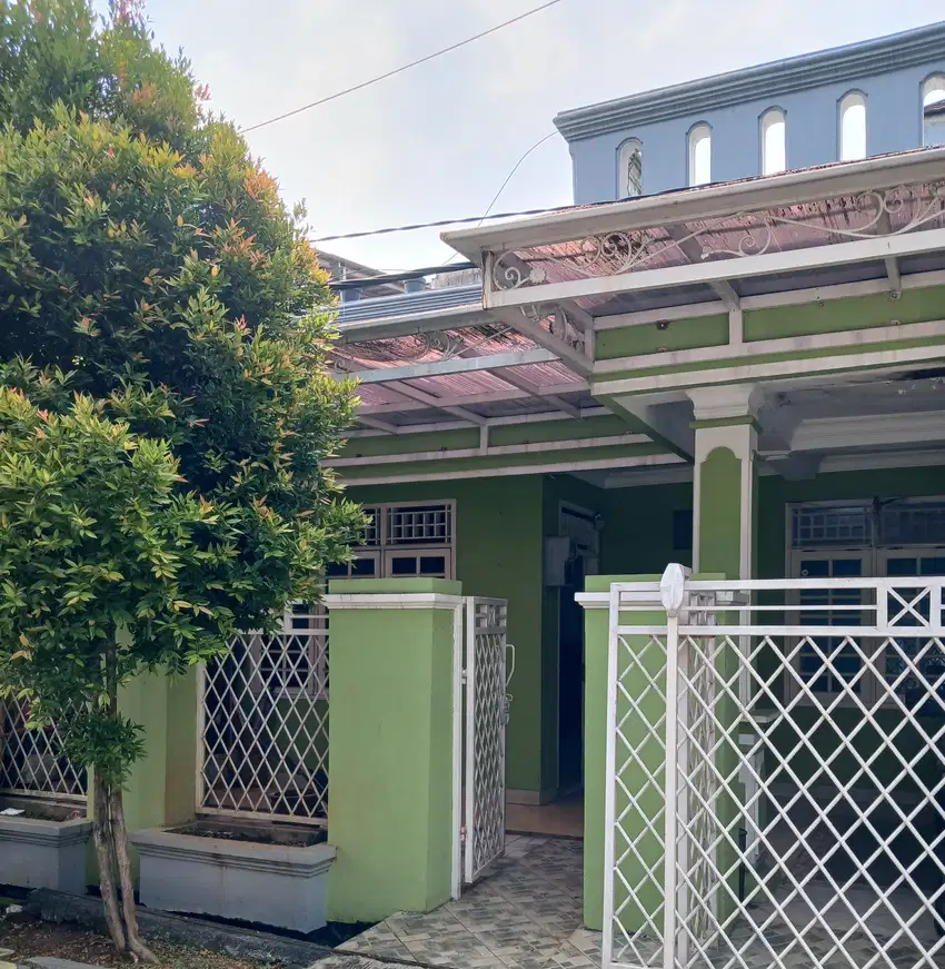 DIJUAL RUMAH IDAMAN di TYTYAN INDAH  samping SUMMARECON BEKASI