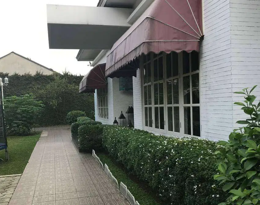 Lebak Bulus Luas 1.650 Bangunan 2 Lantai Dengan Halaman Luas