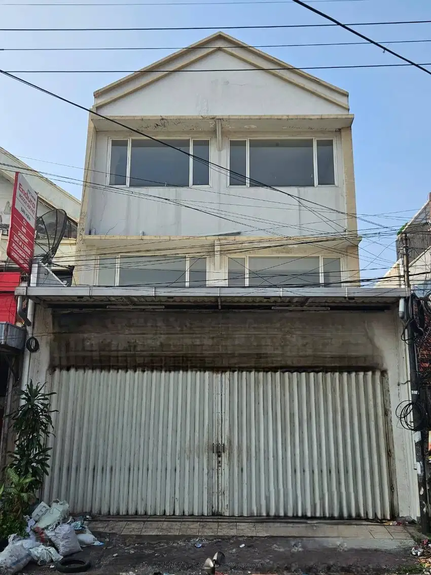 Disewakan Ruko  3 lantai Ngagel Rejo Kidul