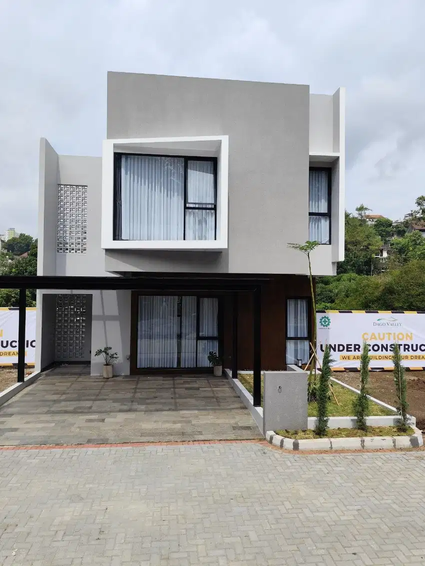 Rumah Baru Ada Kolam Renangnya Full Furnished Di Dago Kota Bandung