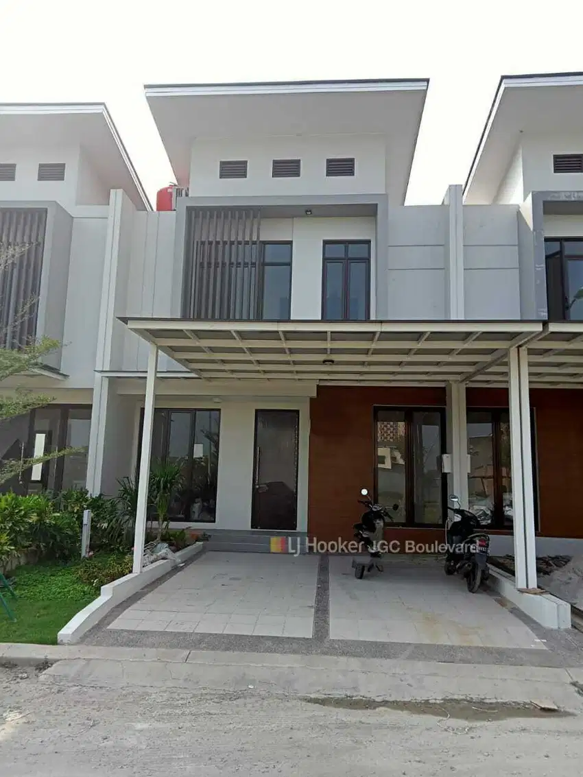 Rumah 2lt Luas 119 di cluster Shinano JGC Jakarta dekat Aeon Ikea Mall