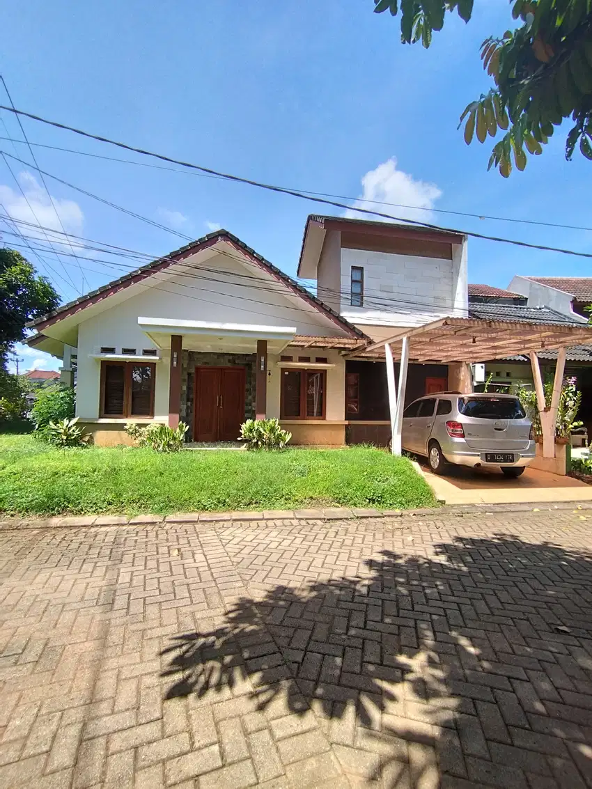 RUMAH CANTIK POSISI HOOK NUANSA BALI MODERN DI SAWANGAN DEPOK