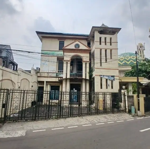 Disewakan Ruang Usaha di Jl. Bangka 1, Pela Mampang, Jakarta Selatan