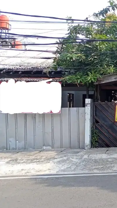 Dijual rumah sumur batu hitung tanah saja, strategis tidak banjir