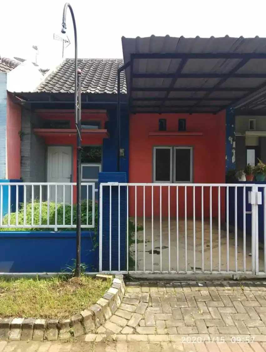 DIJUAL RUMAH PAKIS