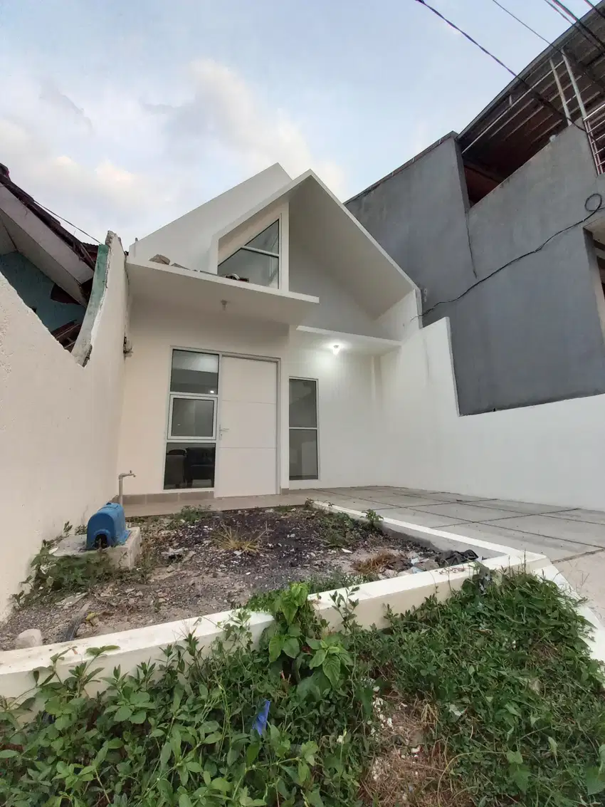 DISEWA RUMAH SEMI FURNISH DI CLUSTER GRIYA ALAM, SENTUL CITY (SG64)