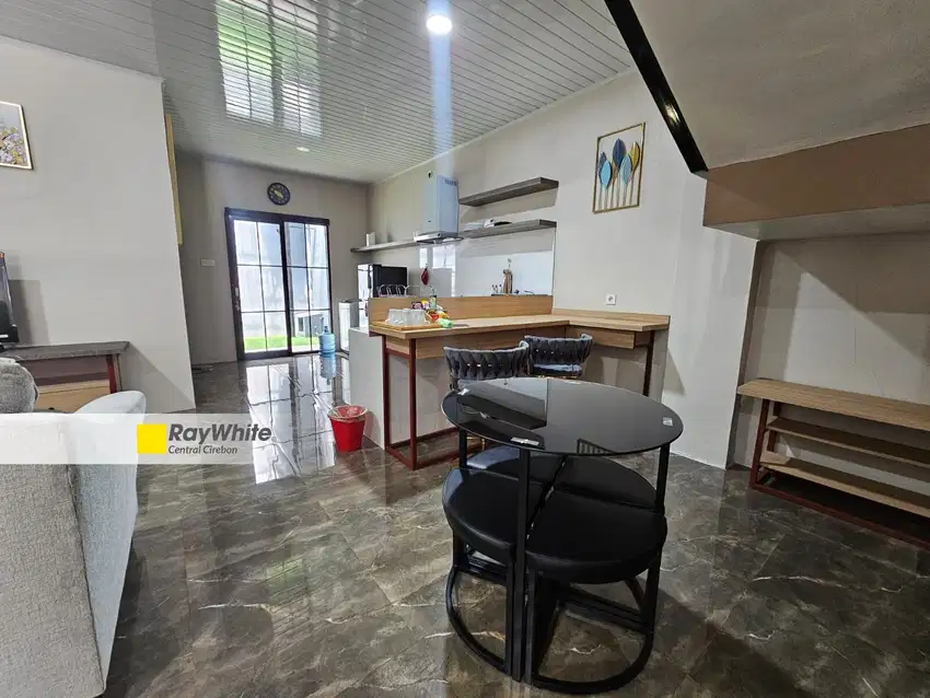 Rumah Mewah 2 Lantai Siap Huni Fully Furnished di Pusat Cirebon Kota