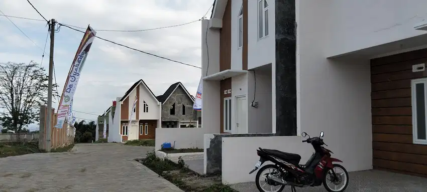 Rumah SHM Split Bocek Karangploso Malang