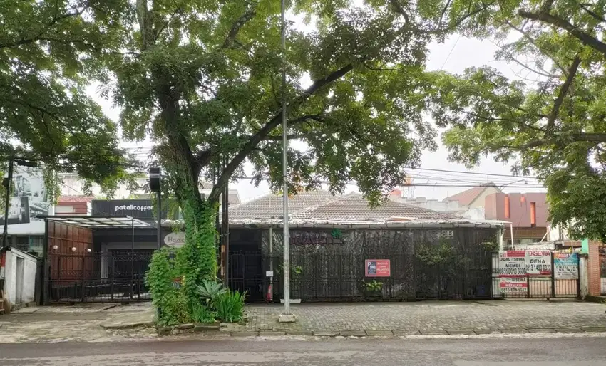 Rumah Komersil Cocok untuk Usaha, Kantor Di Mainroad Lodaya Bandung