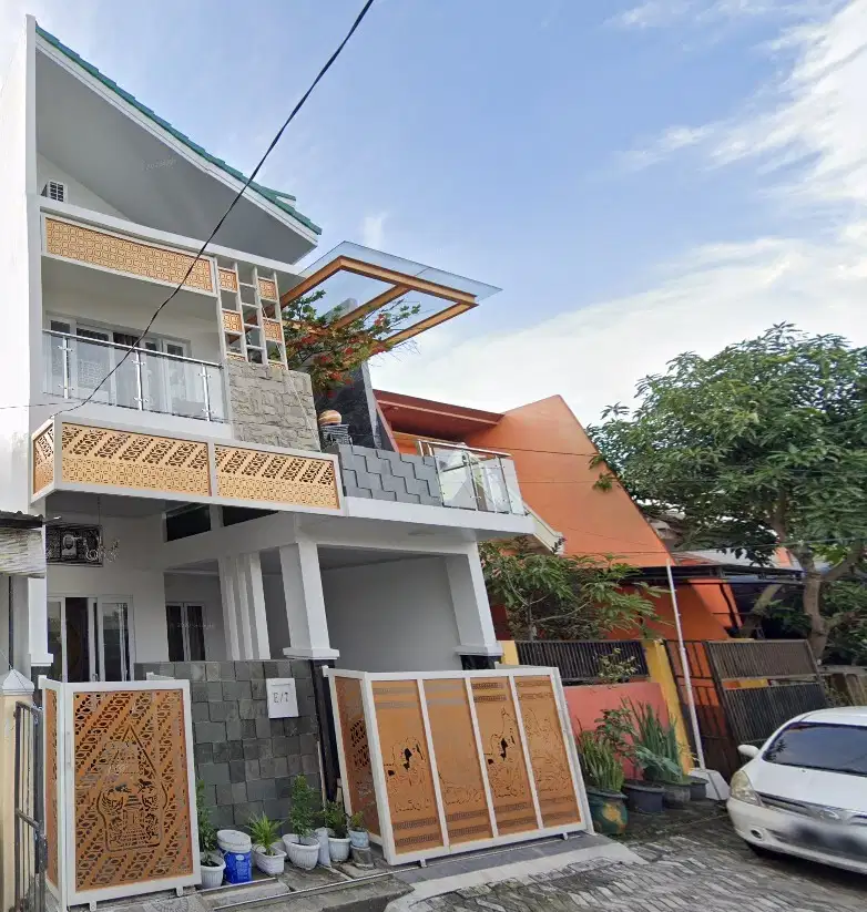 JUAL RUMAH 2 LT MINIMALIS DI TAMAN BOUGENVILLE SURABAYA (Tjin2Area)