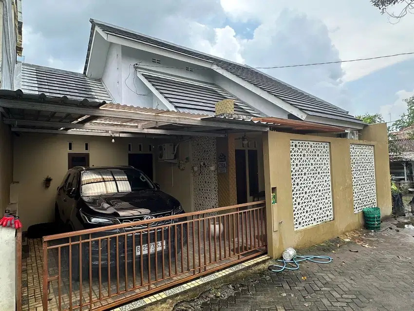 Rumah dekat Ugm Kaliurang km 6 masuk Gang Timor Timur
